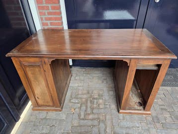 Bureau hout