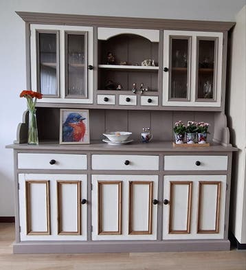 Grenen buffetkast 2 delen