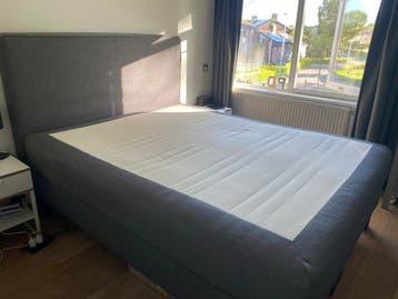 Comfortabel bed 160x200 cm - Grijs gestoffeerd