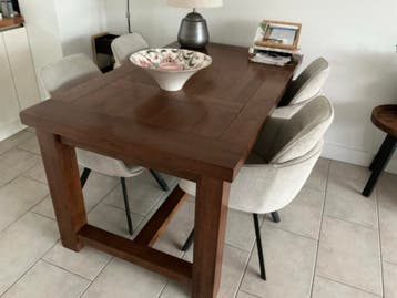 GRATIS: Eiken tafel in goede staat (160x95 cm)