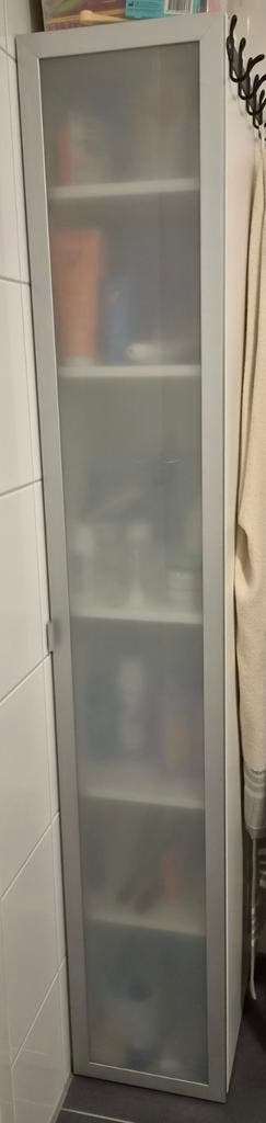 Ikea badkamerkast - gratis op te halen