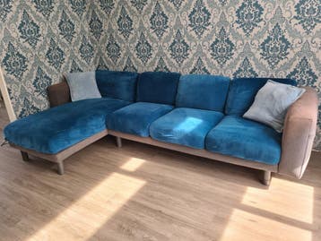 GRATIS! Comfortabele IKEA Hoekbank met Blauwe Hoezen