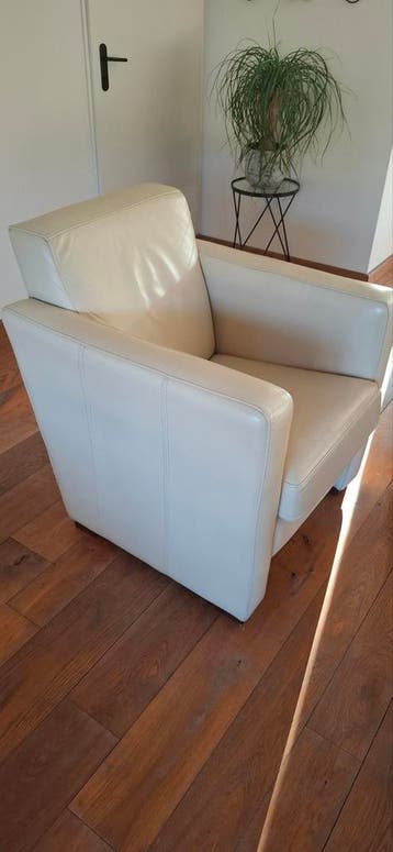 Gtatis ophalen leren creme fauteuil