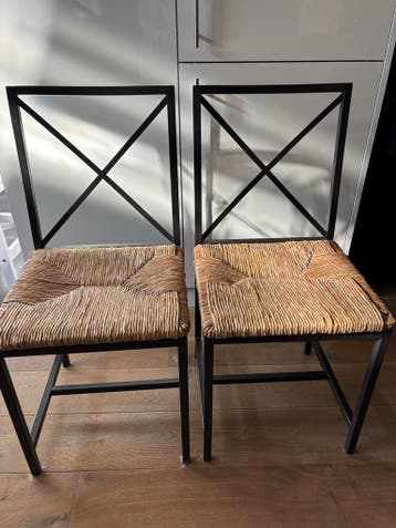 Set van 2 eetkamerstoelen met rieten zitting
