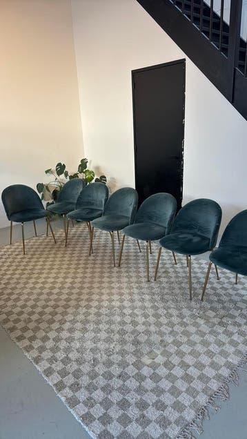 Kave home stoelen