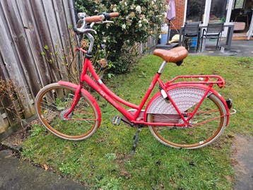 GRATIS Rode gebruikte Cortina damesfiets