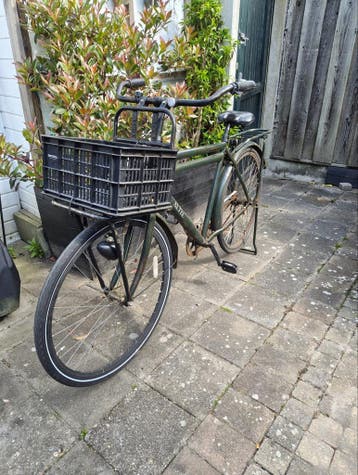 GERESERVEERD Gratis op te halen: herenfiets
