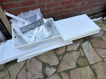 IKEA Algot onderdelen: planken, mand en rails