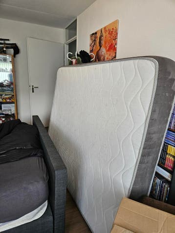 Gratis matras 200x150x20 cm