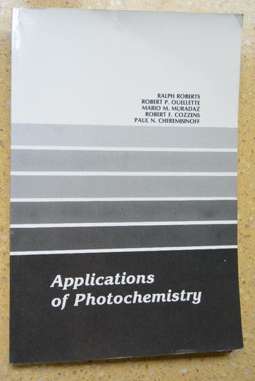 Applications of Photochemistry Ralph Roberts e.a. Engels