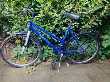 Gratis fiets met versnellingen en bagagedrager