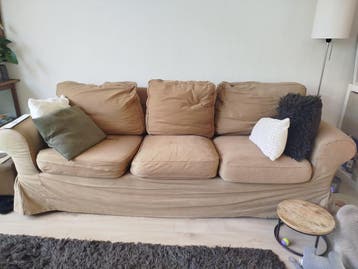 Gratis: Bank en stoelen met extra hoezen - Ophalen zaterdag