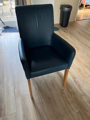 4 blauwe eetkamerstoelen - Gebruikt gratis