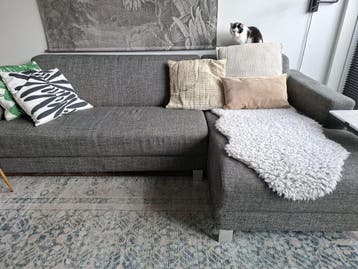 Gratis grijze hoekbank met chaise longue