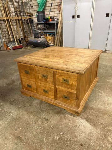 Gratis salontafel 86x85x51