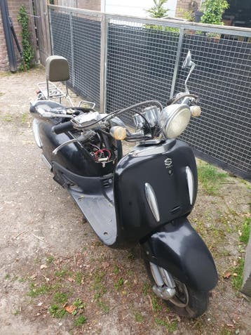 Kapote scooter