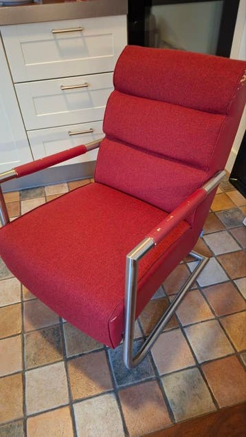 Fauteuil rood (gratis)