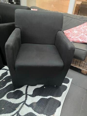 6 eetkamerstoelen in goede staat