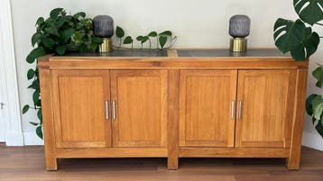 GRATIS * Dressoir TV-kast salontafel * Eiken