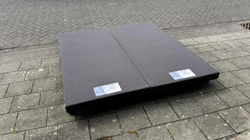 Gratis af te halen 2x boxspring 90x200cm