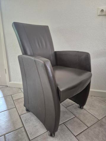 6 echt leren stoelen *** gratis ***