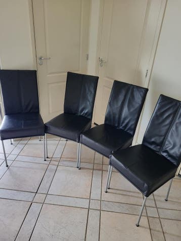 Eetkamer stoelen