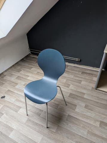 4 blauwe stoelen - 85x45x45 cm