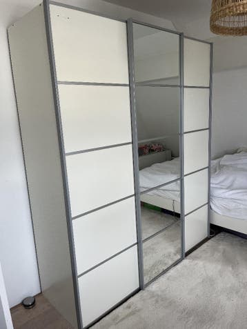 Kledingkast GRATIS ophalen