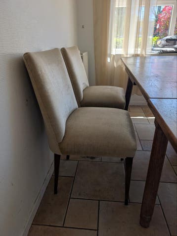Set van 4 beige eetkamerstoelen