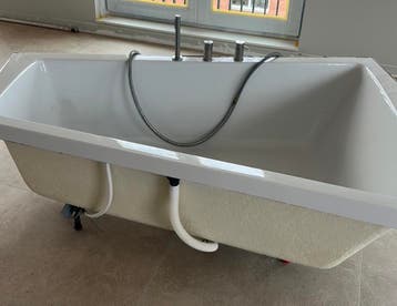 Gratis Duravit hoekbad 180cm met kraan