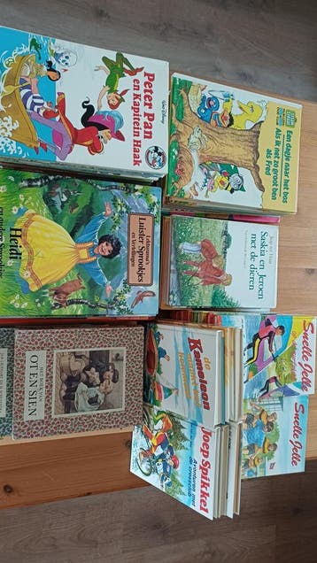 Diverse kinderboeken: Peter Pan, Heidi, Saskia en Jeroen