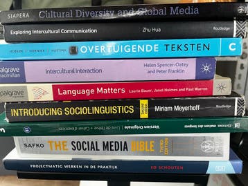 Gratis: collectie studieboeken (communicatie, sociologie)