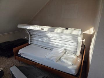 Zonnebank met bed, GRATIS!!!