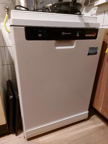GRATIS AF TE HALEN Afwasmachine Bauknecht