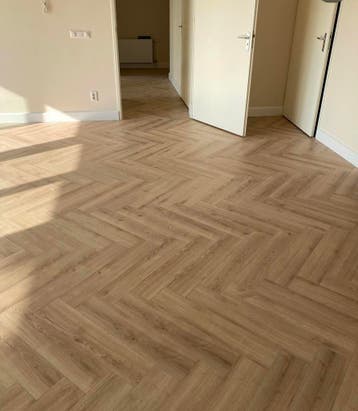 Visgraat vloerspecialist, klusjes, badkamer en wc renovatie