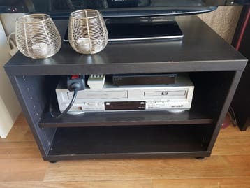 houten tvkast zwart televisie kast hout kastje IKEA