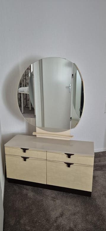 Vintage kaptafel met spiegel - Crème en zwart + nachtkastje