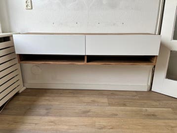 GRATIS tot 14.00 uur op te halen Zwevend tv meubel 140cm,