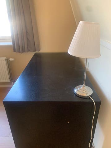 Bureau, gratis af te halen
