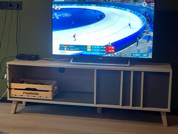 Modern TV-meubel met opbergruimte