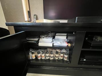 TV kast Zwart Gratis