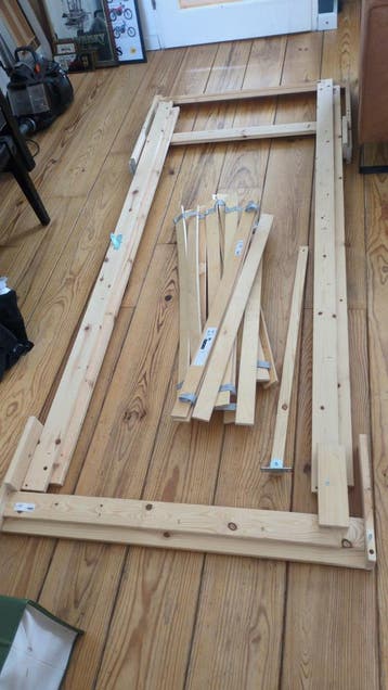 Ikea luröy eenpersoons bed