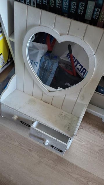 Gratis afhalen Zoetermeer, spiegel met 2 laadjes