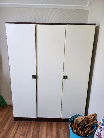 Kledingkast gratis