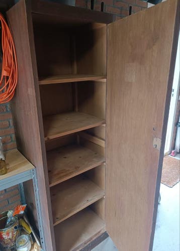 Gratis houten kast
