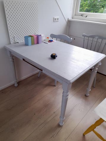Grenen tafel