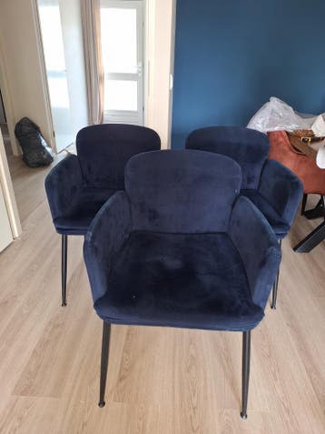 Gratis op te halen: Mooie stoelen met zithoogte 48cm