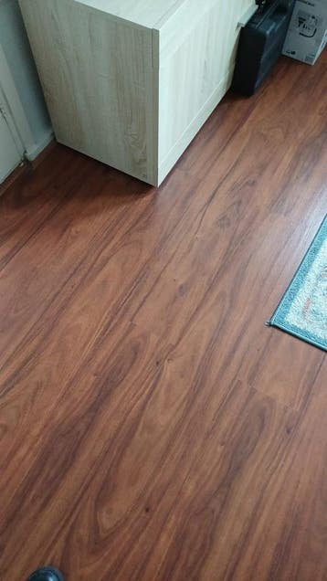 Gratis Laminaat Kersenkleur (25m²) incl. ondervloer