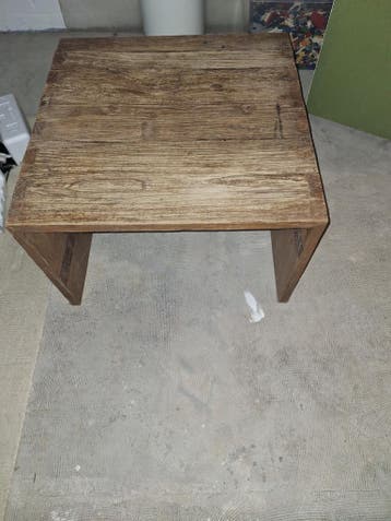Robuuste houten salontafel - Gebruikt