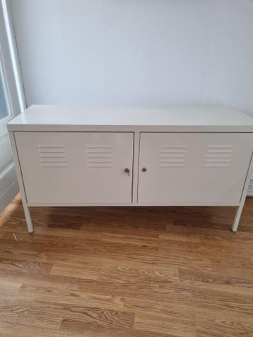 Gratis af te halen leuke kast van ikea